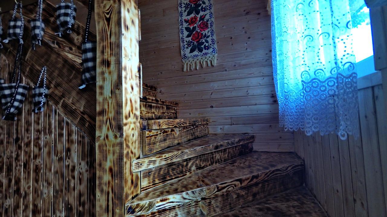 Pensiunea Lore&Sara Satu Sugatag Екстер'єр фото